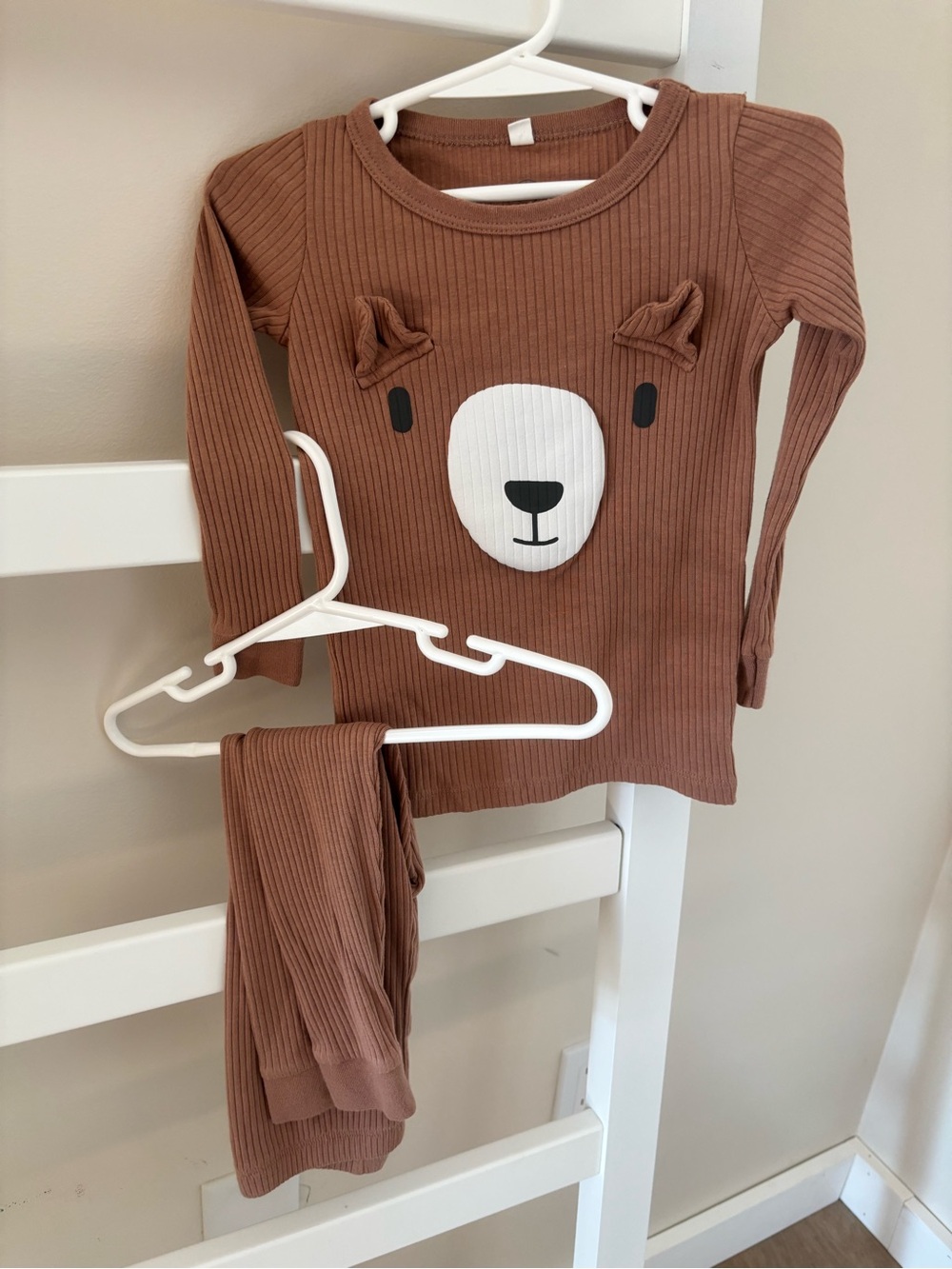 Cozy Brown Bear Ribbed Kids Pajama Set